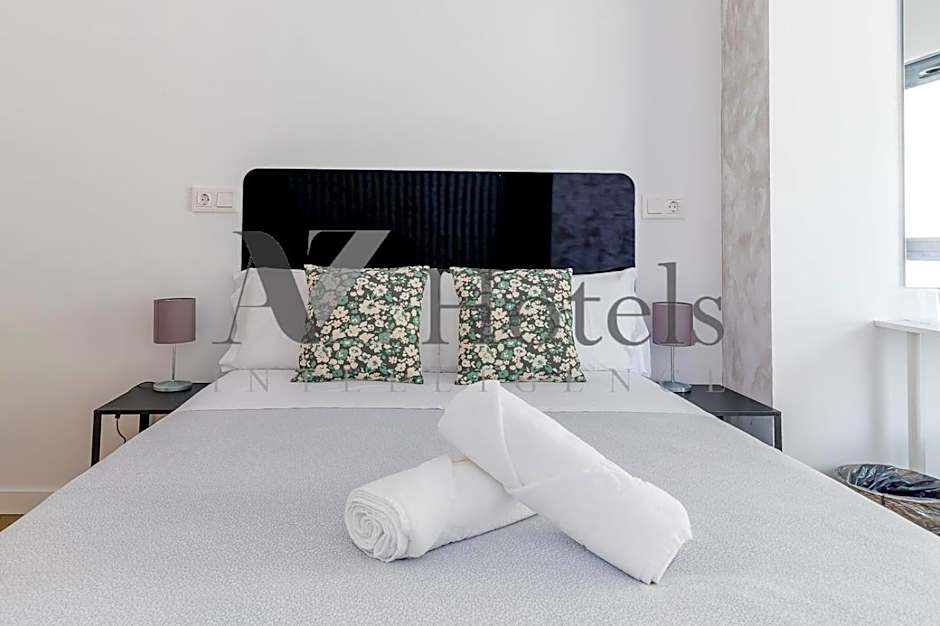 AYZ Princesa-Auto check-in property