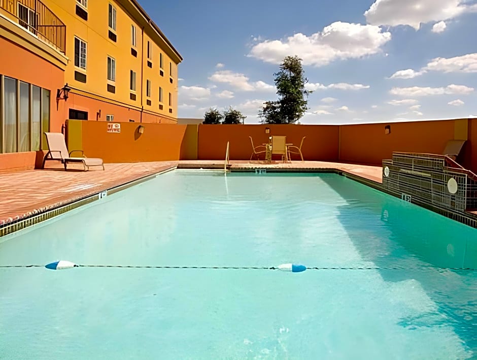Holiday Inn Express Hotel & Suites Rio Grande City By IHG