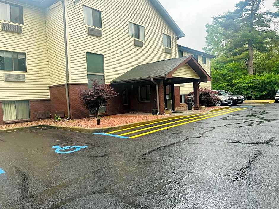 Rodeway Inn Whitehall