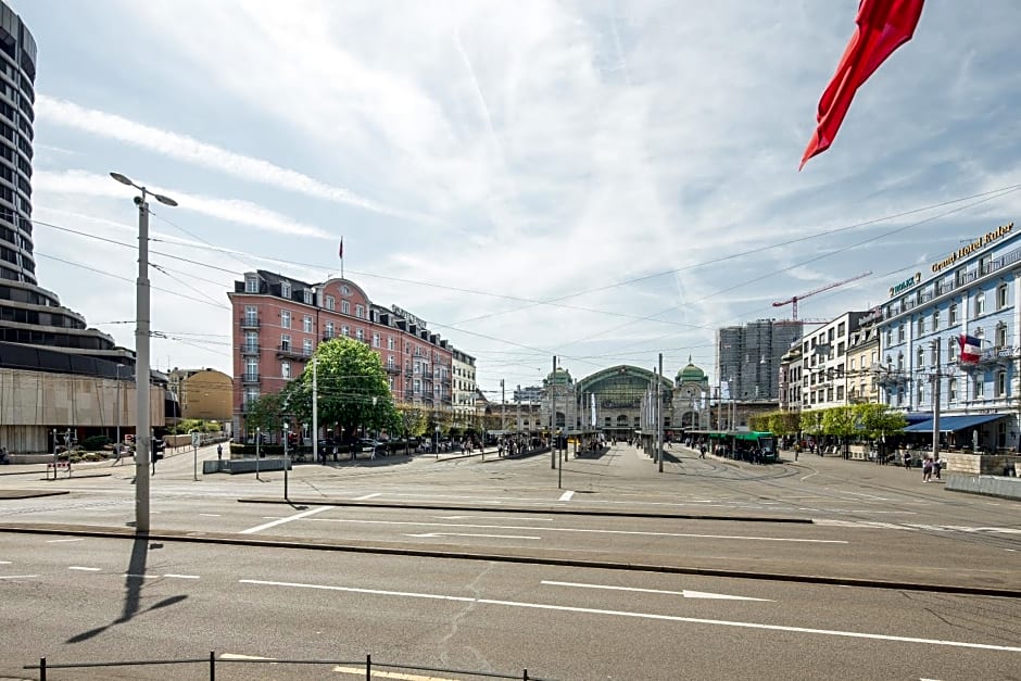 Hotel Schweizerhof Basel