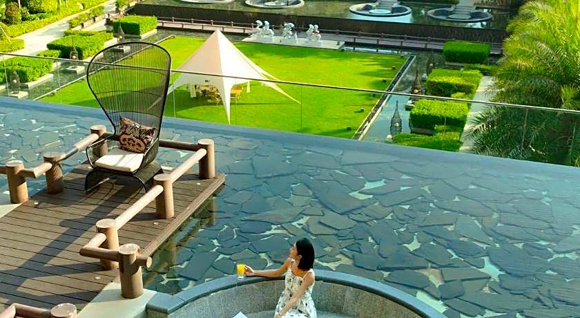 DoubleTree By Hilton Shanwei