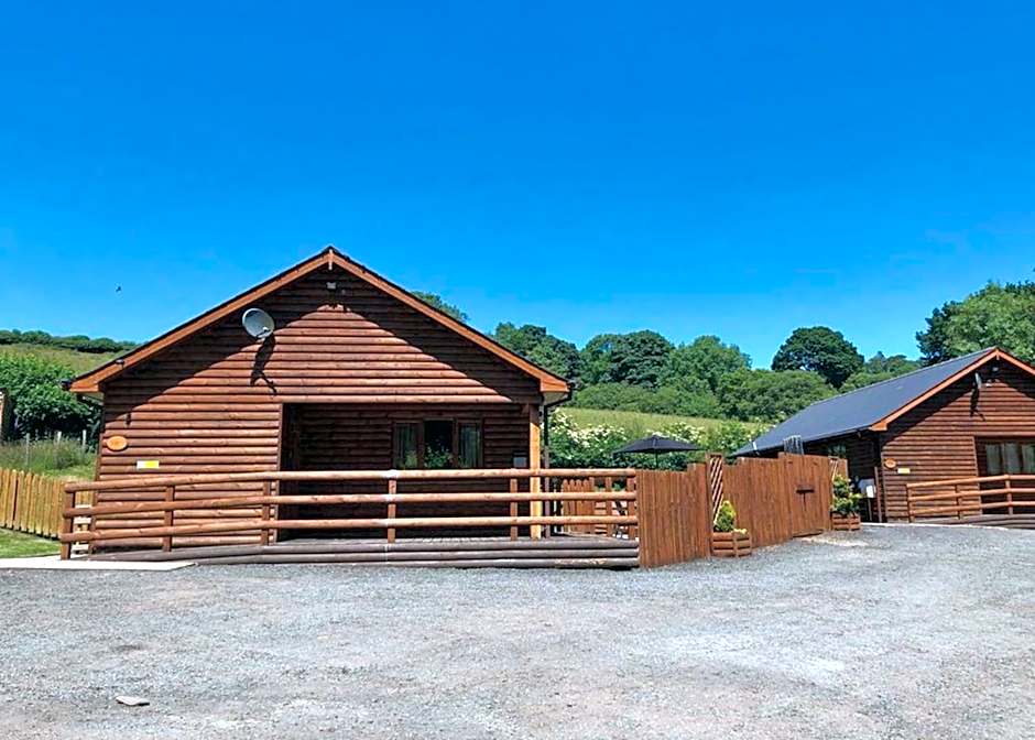 Heartsease Lodges