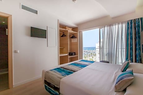Double or Twin Room with Terrace and Partial Sea View