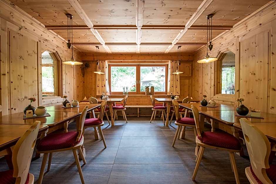 Garni Hotel Bel Vert