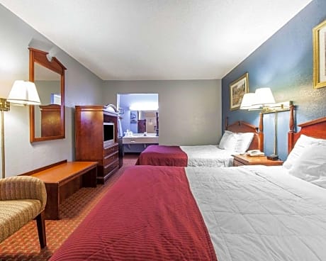 Double Room with Two Double Beds - Smoking