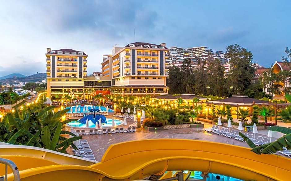 Dizalya Palm Garden Hotel