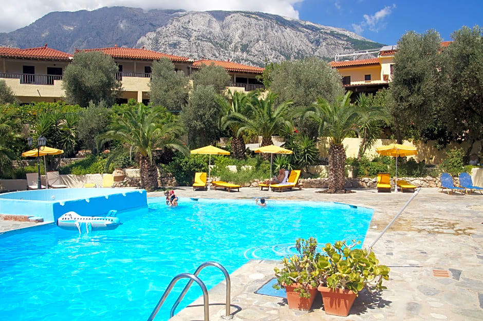 Limnionas Bay Village