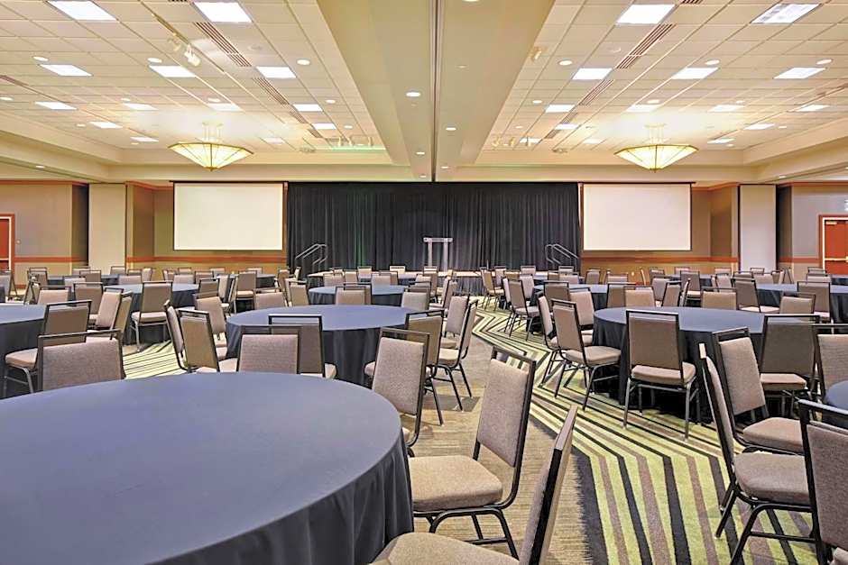 Embassy Suites By Hilton Hotel Little Rock