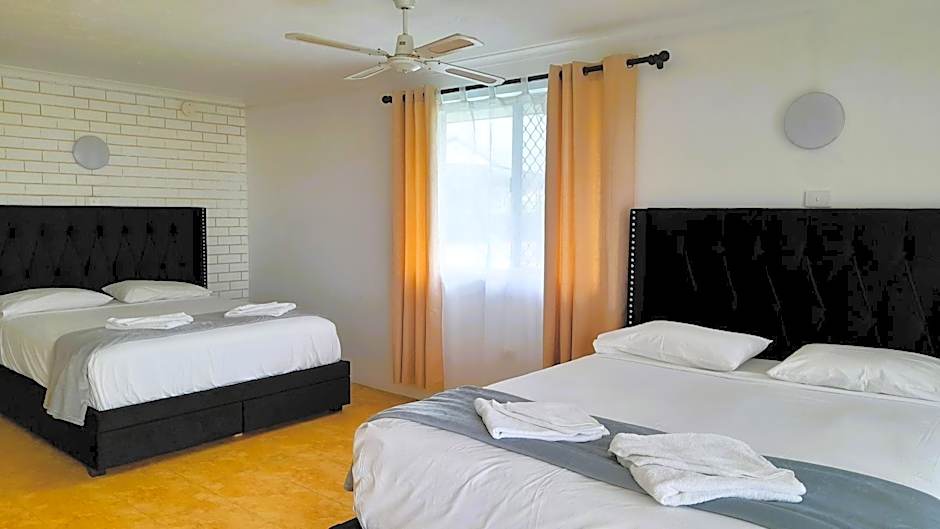 The Queenslander Motel