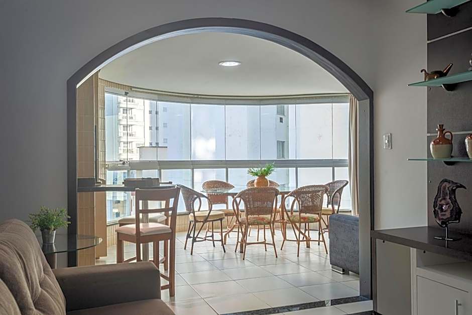 ITNC104 - Avenida Atlântica com 3Q e churrasqueira