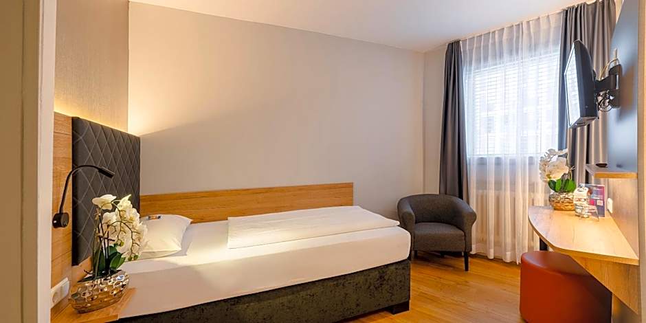 PLAZA INN Rieker Stuttgart Hauptbahnhof