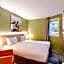 ibis Styles Lyon Confluence