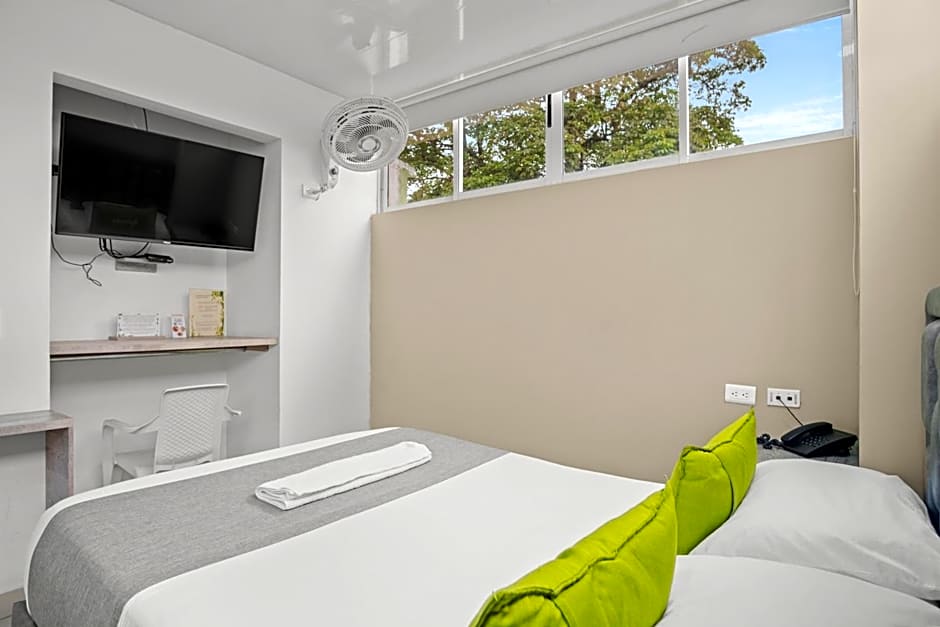 Ayenda 1420 Eco Suite