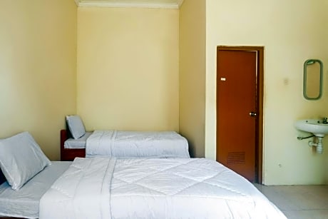 Standard Family Room