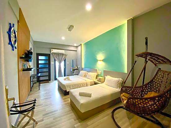 ang lee holiday stay