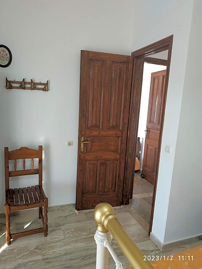 Gerekos Studios and Apartments