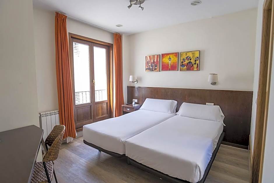Hotel Alda Algalia