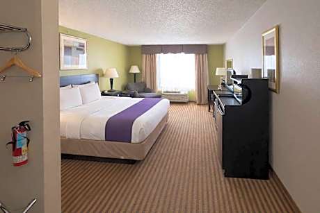 Sleep Inn & Suites Kalamazoo East