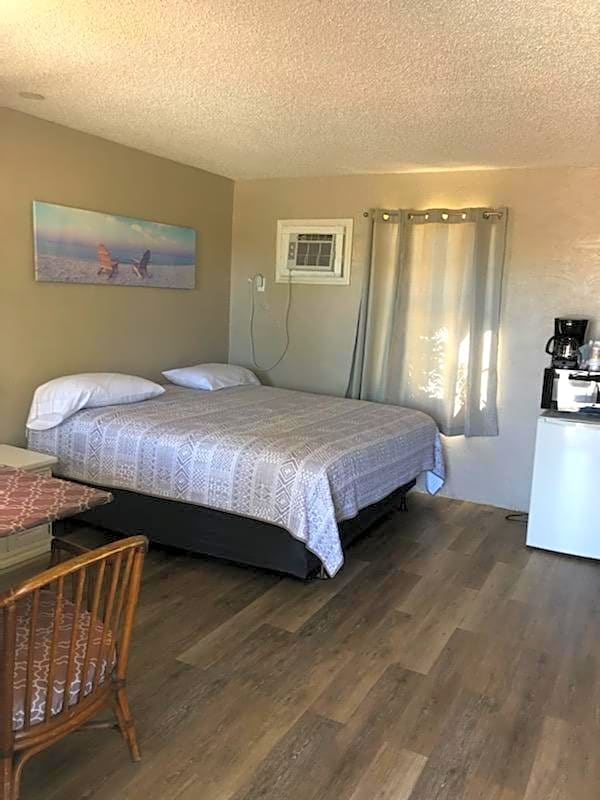 Pennwood Motor Lodge