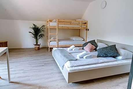 Studio with Bunk Bed and Balcony