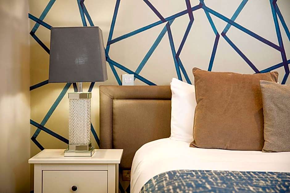 Lanelay Hall Hotel & Spa