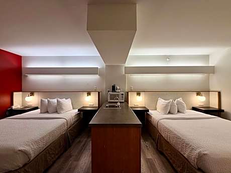 Studio Suite with Two Queen Beds - Non-Smoking