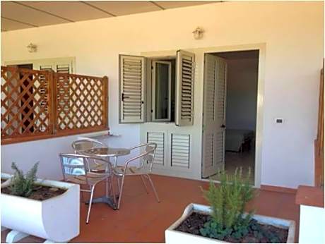 Double Room with Patio