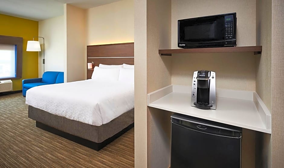 Holiday Inn Express Sarnia - Point Edward By IHG