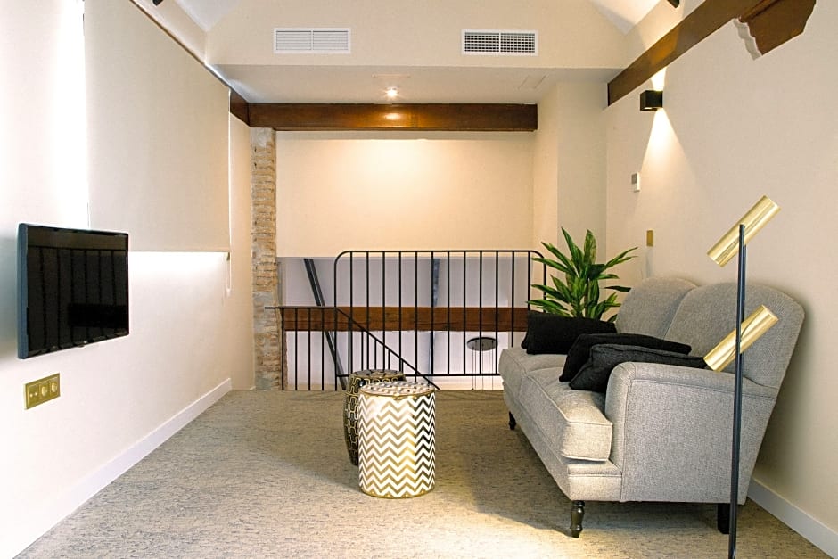 Apartamentos Naitly Málaga Teatro Romano