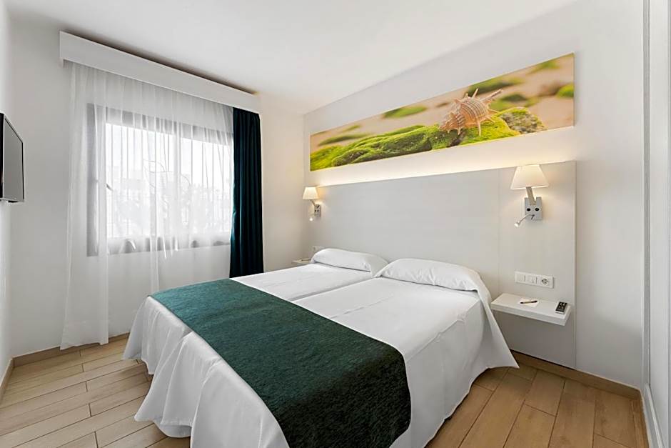 Hotel THB Flora