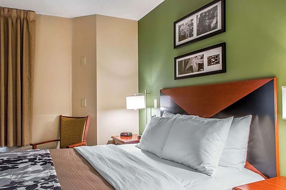 Sleep Inn & Suites Lancaster County