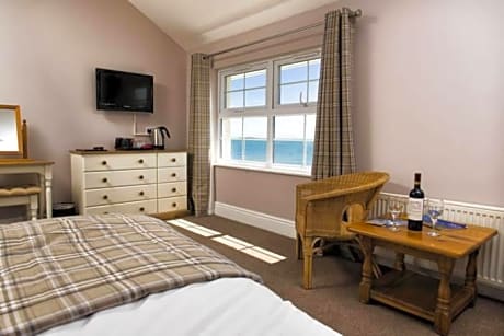 The Ship Hotel