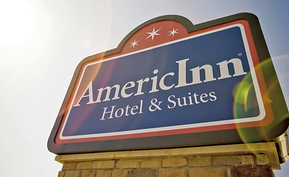 AmericInn by Wyndham Oswego