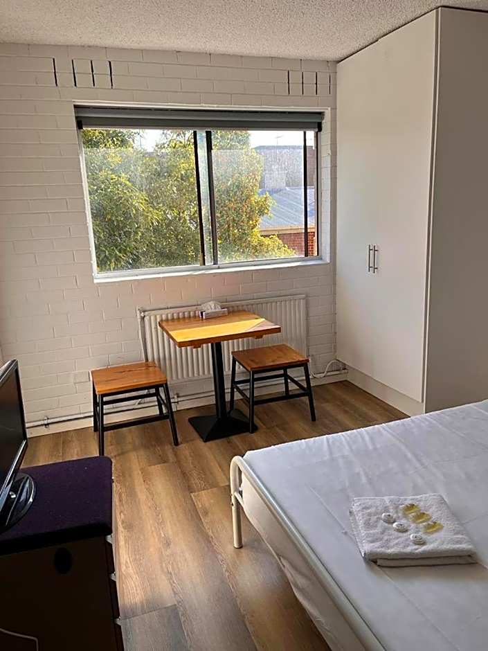 H & D Apartments