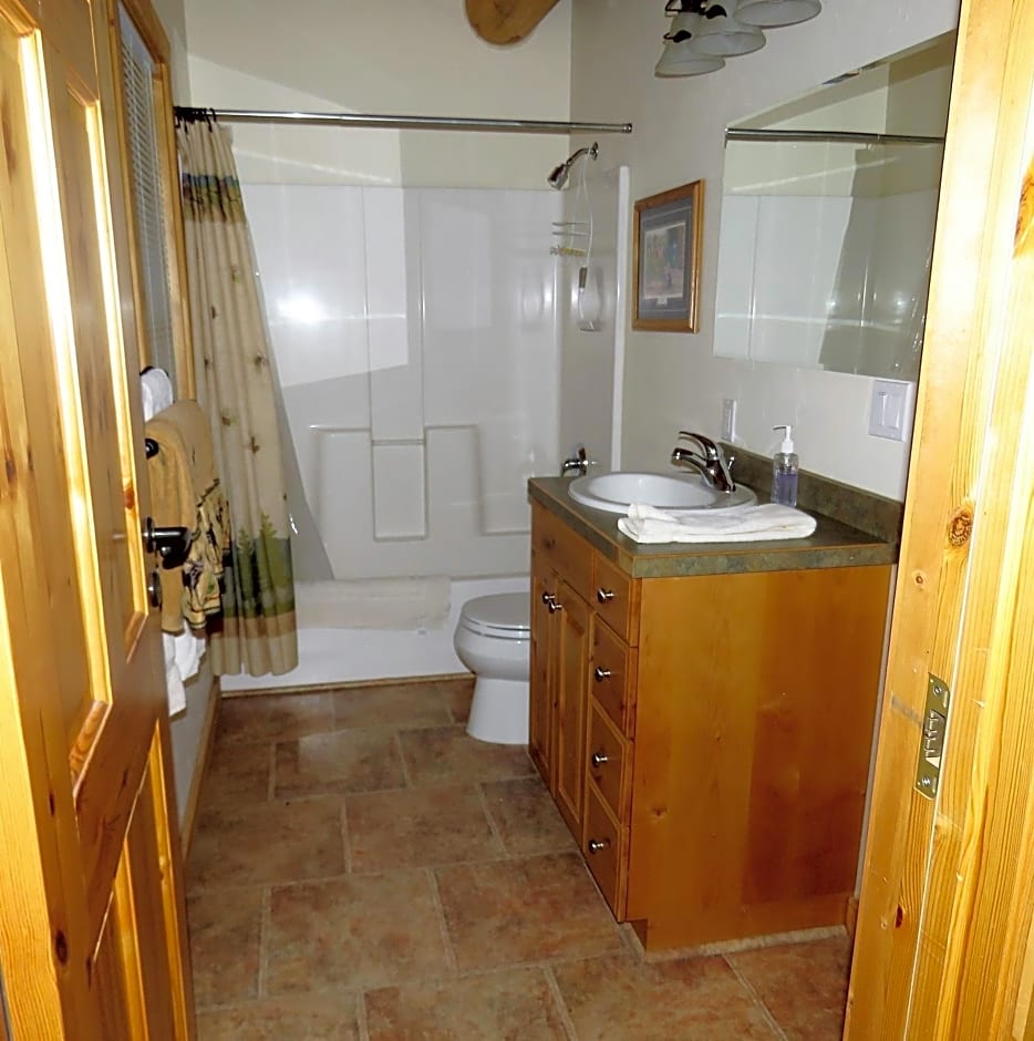The Hideaway Hostel