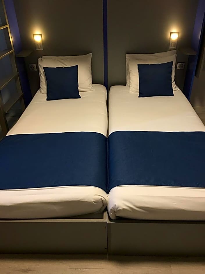 Kyriad Poitiers Jules Verne Site du Futuroscope