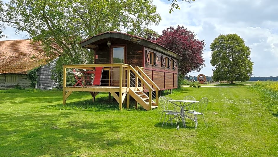 La Ferme de l'isle et sa Roulotte