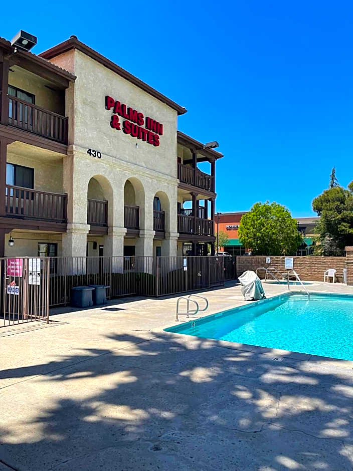 Palms Inn & Suites