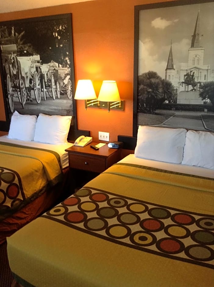 Super 8 by Wyndham New Orleans