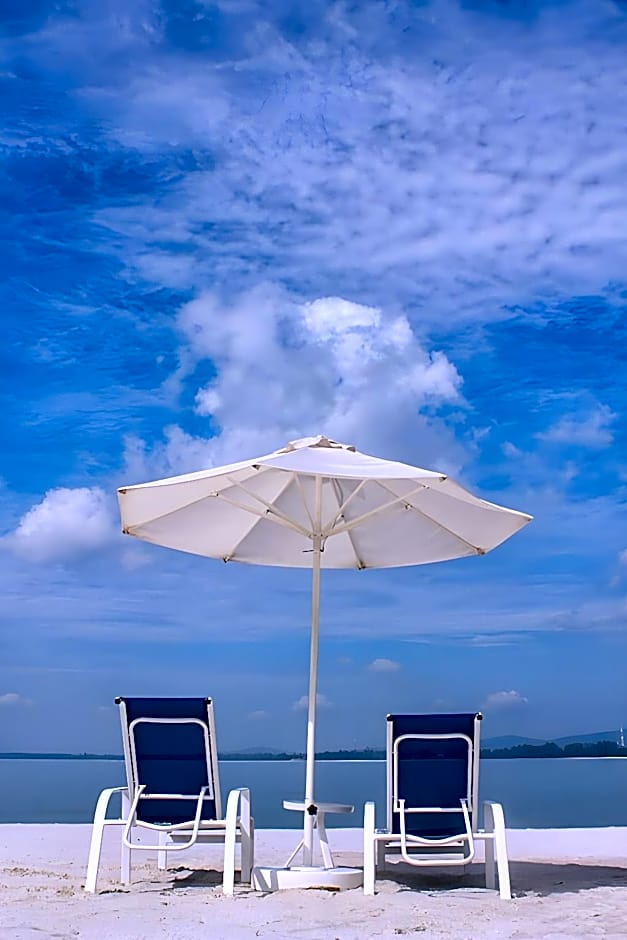 Royale Chulan Cherating Villa