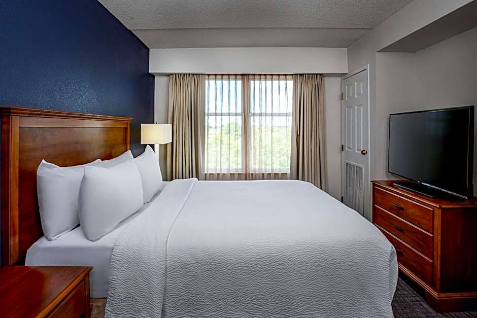 Residence Inn by Marriott Chesapeake Greenbrier