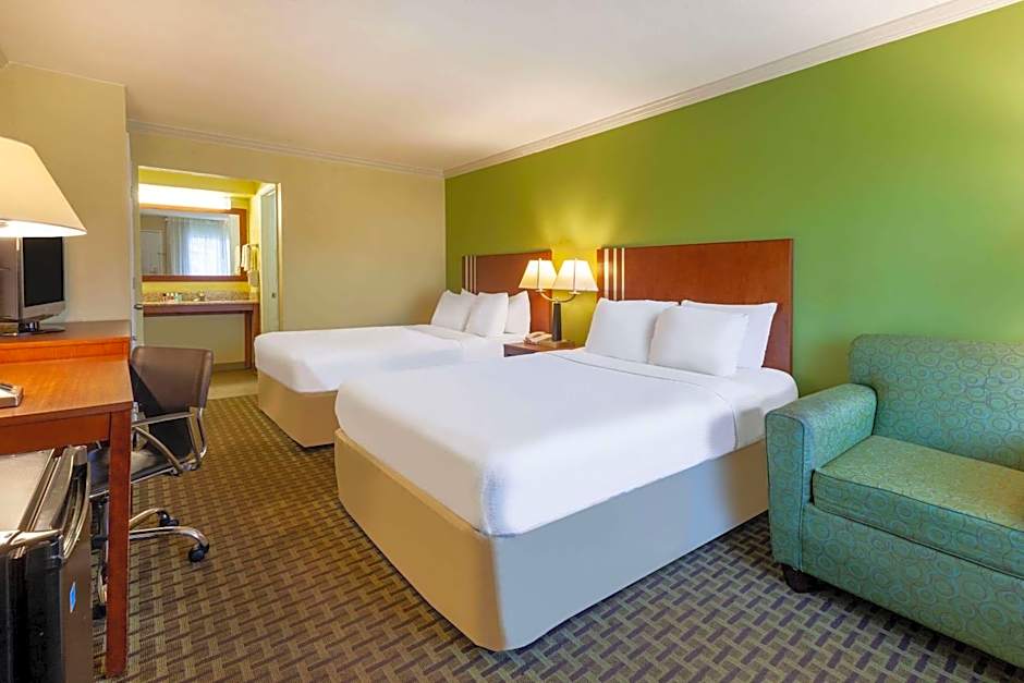 Photo 1 of 1 of 1 Bedroom 2 Double Beds Suite
