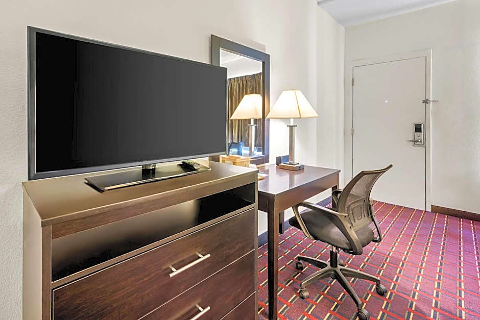 Quality Inn Henderson I-85
