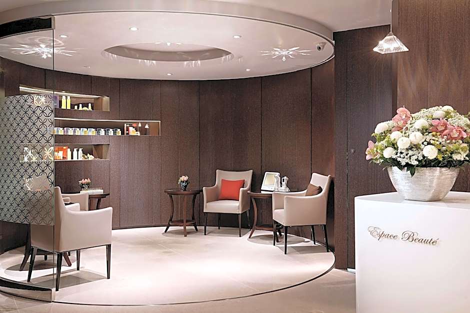 Humble House Taipei, Curio Collection by Hilton