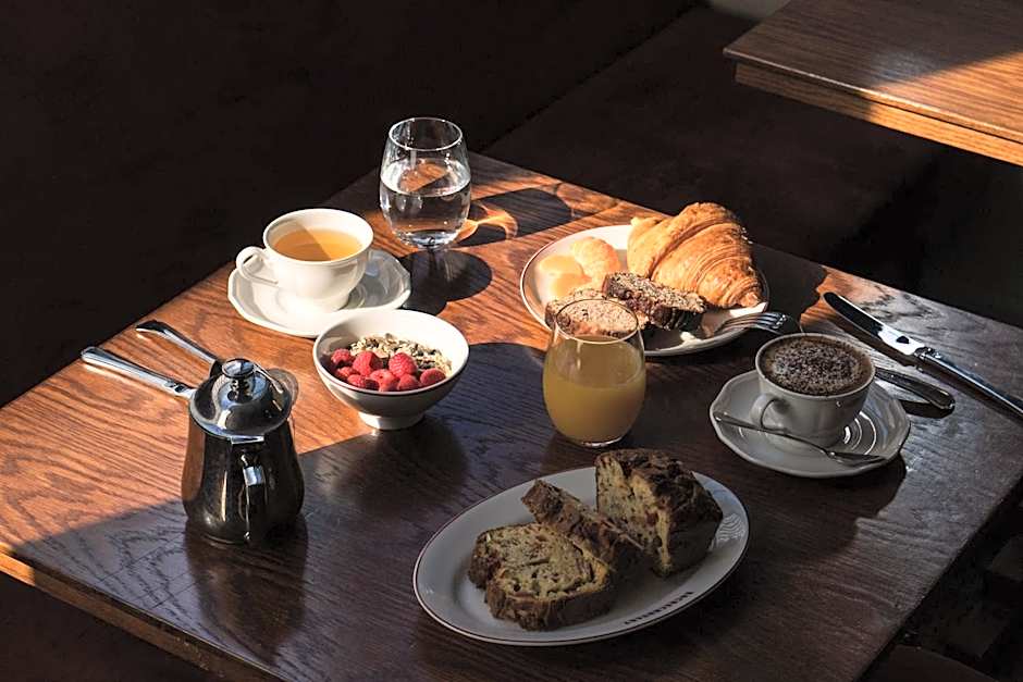 Hotel Carlton's Montmartre