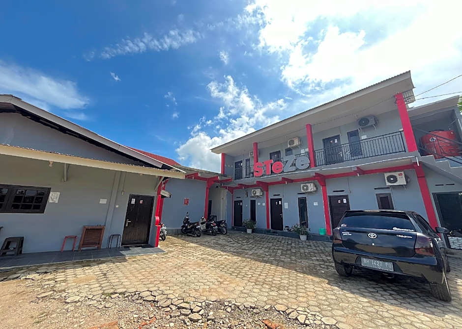 Steze Guesthouse Syariah Telanaipura