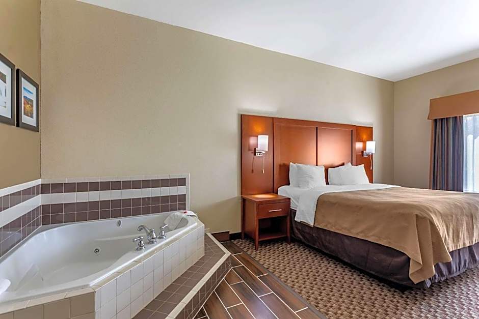 Comfort Inn & Suites Carbondale University Area