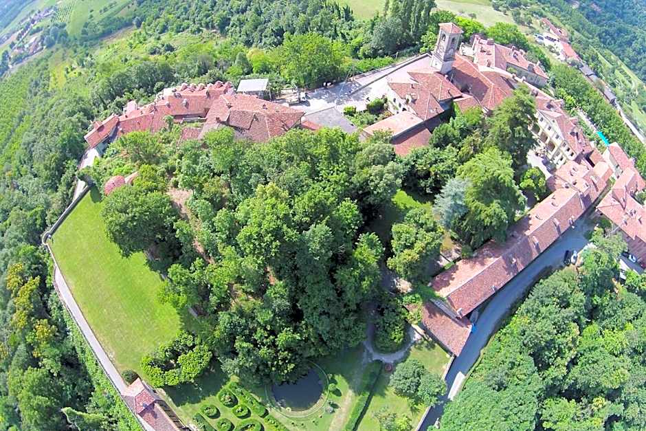 Castello Di San Sebastiano Po