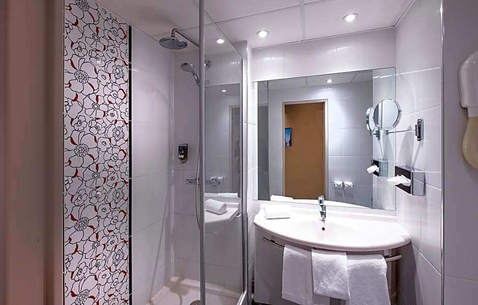 Mercure Rouen Centre Champ de Mars