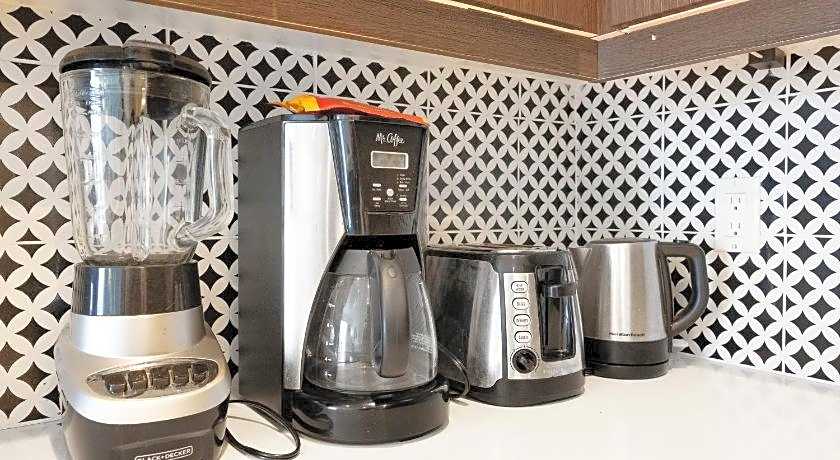 SuitesRUs Apart Hotel at Chinatown